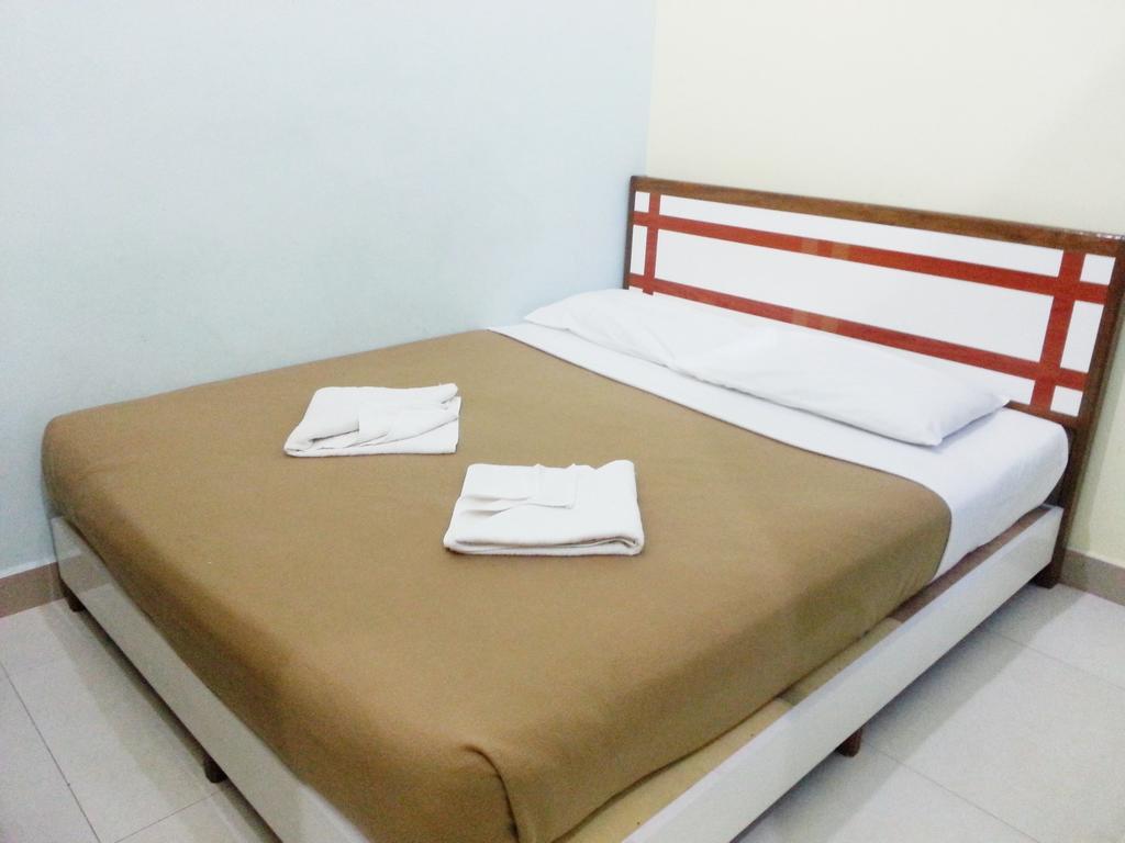 Sakiza View Hotel Mersing Chambre photo