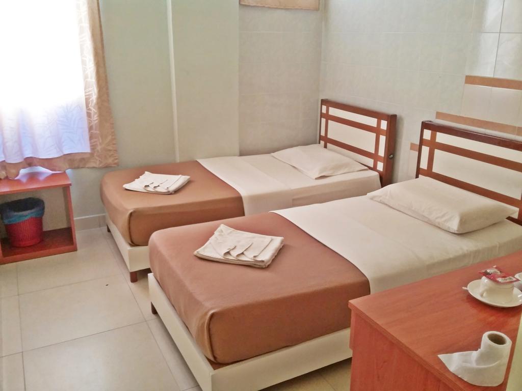 Sakiza View Hotel Mersing Chambre photo