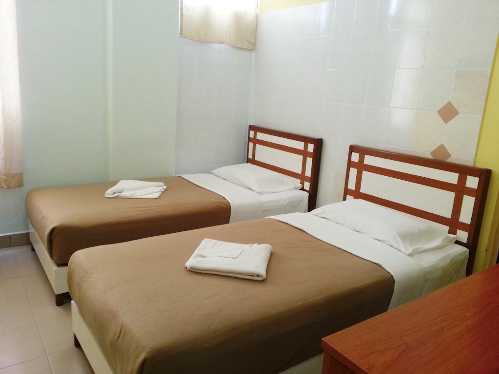 Sakiza View Hotel Mersing Chambre photo